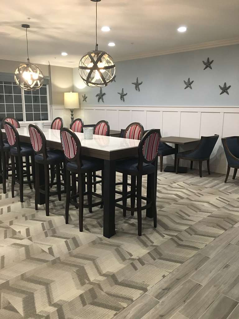 โรงแรมอริสโตแครต, บีดับบลิว ซิกเนเจอร์ คอลเล็กชั่น ฮาล์ฟมูนเบย์ ร้านอาหาร รูปภาพ